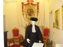 05.jpg